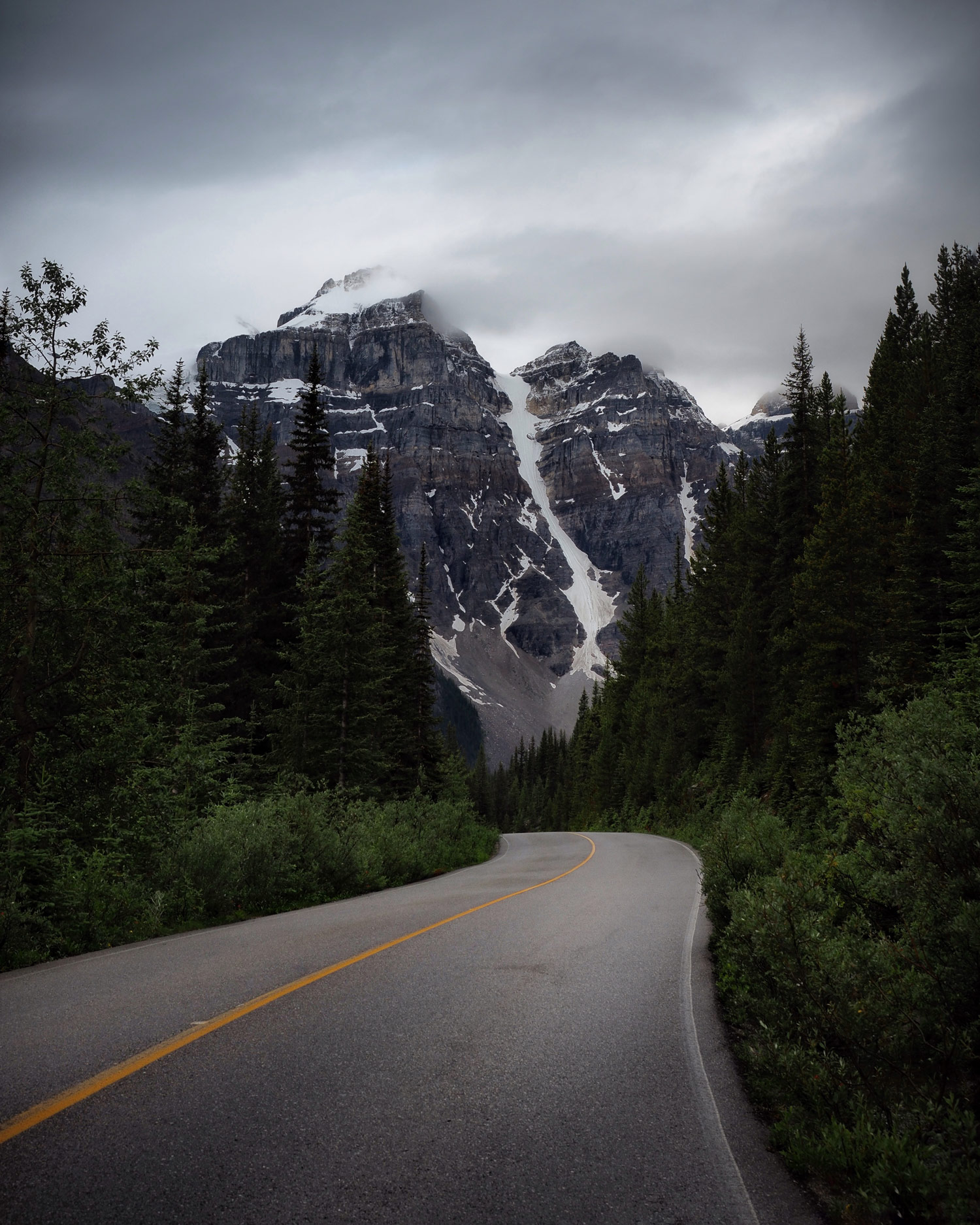 Straße in den Bergen