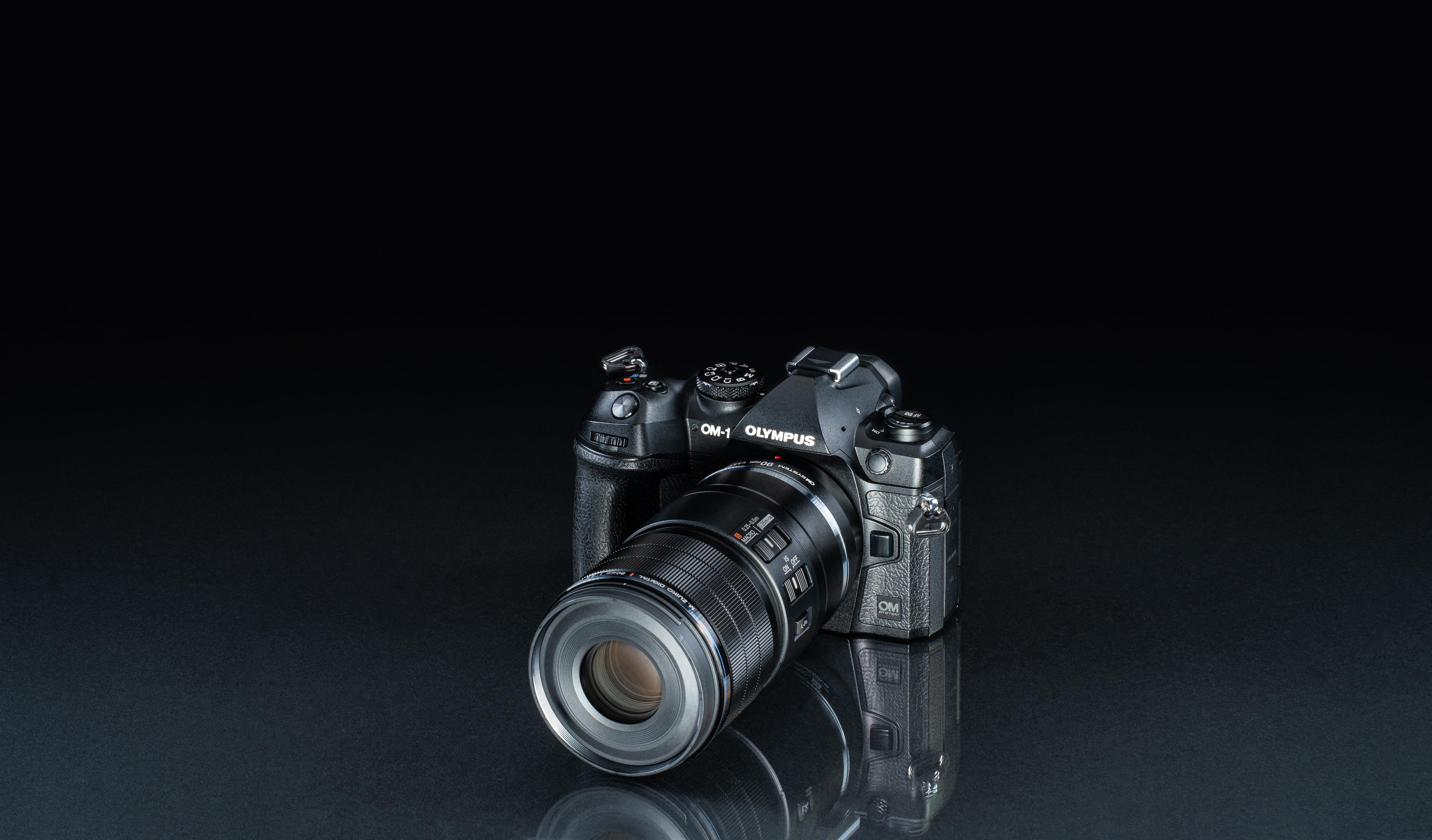 OM SYSTEM M.Zuiko AF 90mm f/3,5 ED Makro IS PRO