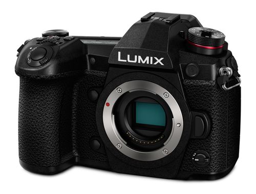 Lumix G9