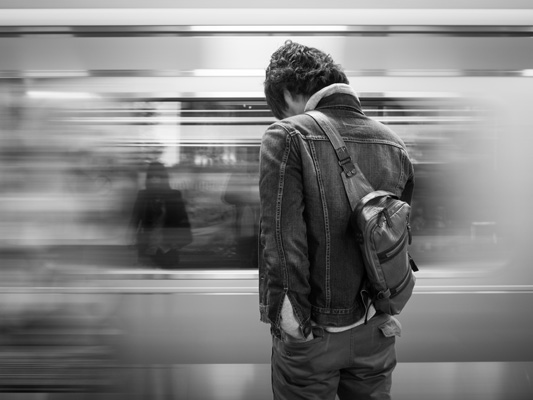 Texting her, Tokyo von Thomas Leuthard